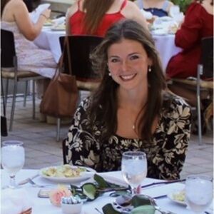 Meet your Posher, Claire